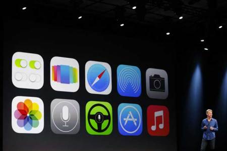 Apple iOs 7 update