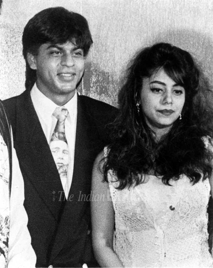 Shah Rukh Khan s Never Seen Pics With Wife Gauri And Kids Aryan Suhana shah-rukh-khan-s-never-seen-pics-with-wife-gauri-and-kids-aryan-suhana