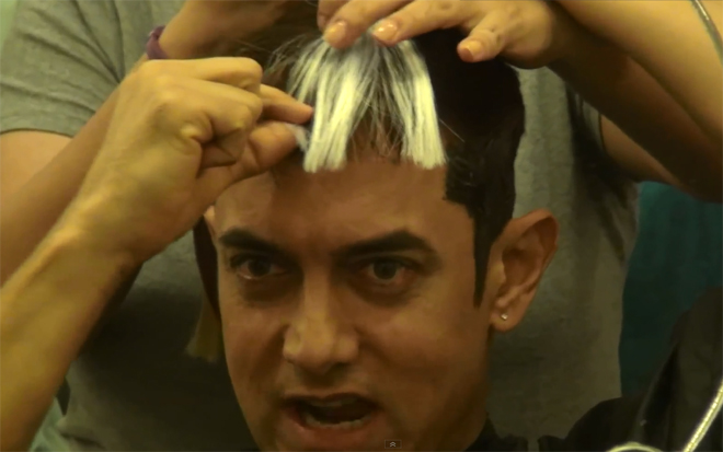WATCH: Is Aamir Khan 'Drunk' In This Viral Video? Netizens Think So