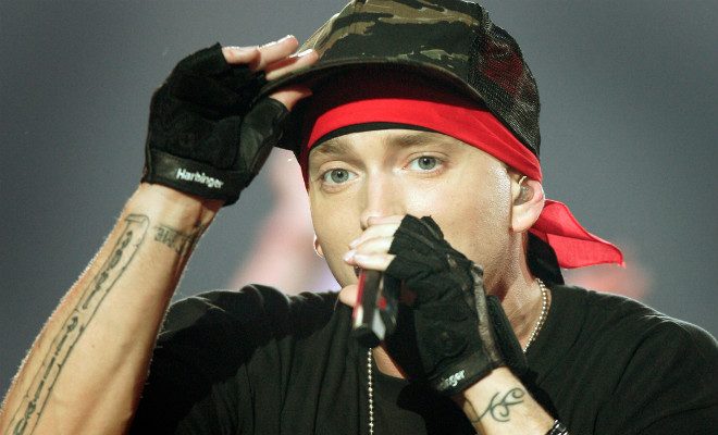 Eminem holding boombox, Radio Eminem, music stars, eminem png | PNGEgg