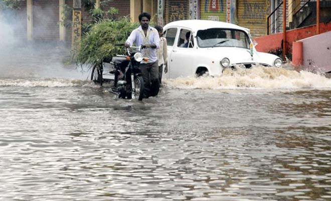 Cyclonic Storm ‘lehar’ Weakens; Turns Into Deep Depression 