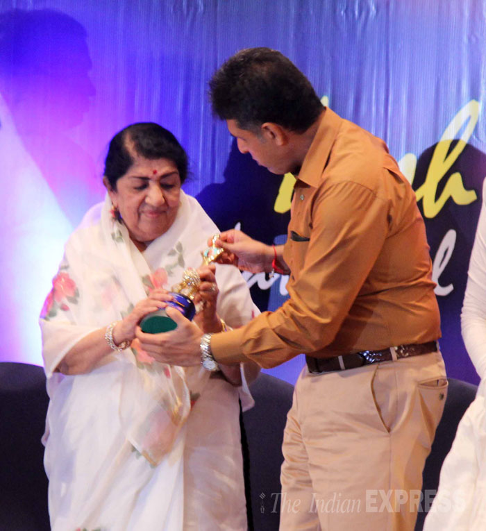 lata-manish-tewari