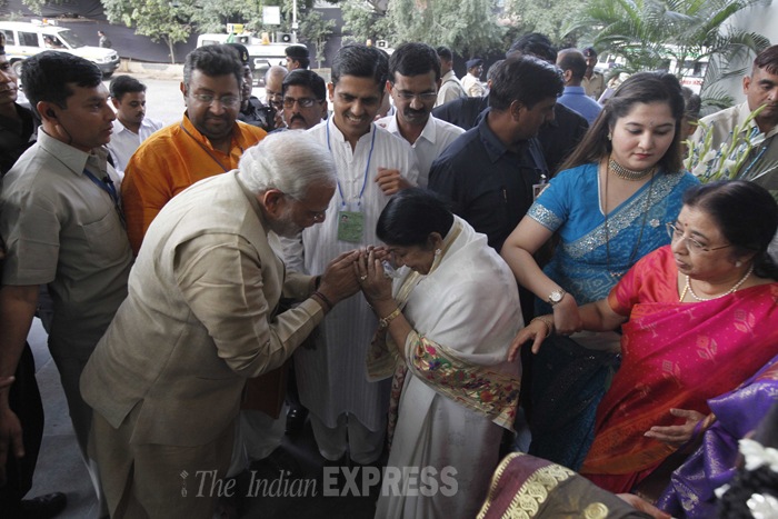 lata-narendramodi