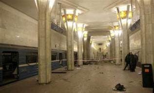 Woman suicide bomber kills at least 13 at Russian station