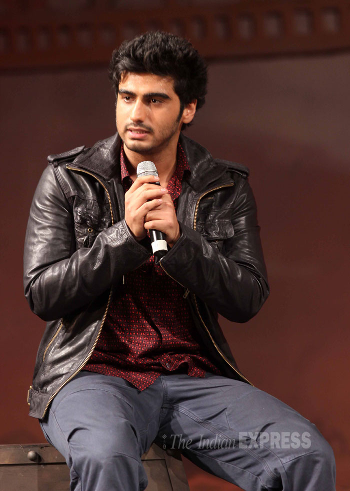 Gunday' Trio: Arjun, Ranveer, Priyanka  Man dress design, Leather jacket,  Men dress