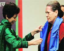 A visually-challenged boy from a hostel in Selja’s constituency Ambala, took a break from reciting his poetry to complain to UPA chairperson Sonia Gandhi seated in the audience about Haryana Chief Minister B S Hooda.