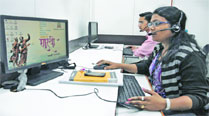 Sarathi helpline staff at work in Pimpri-Chinchwad.	Rajesh Stephen
