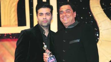 Karan Johar hands over the Screen Outstanding Performer Award to
Ronnie Screwvala