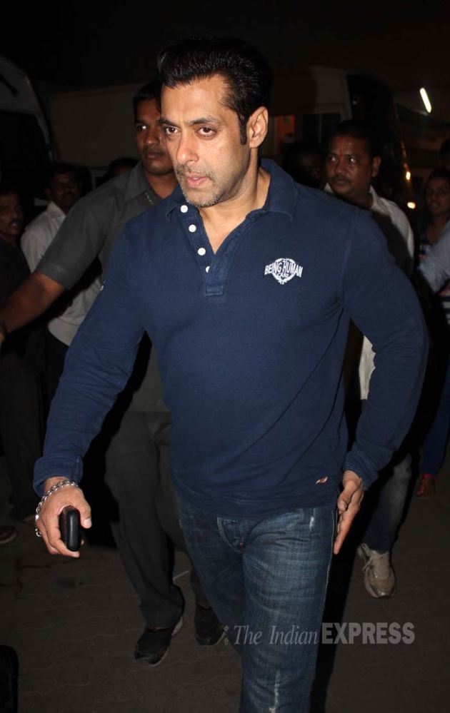 Star Spotting: Former Flames Salman Khan, Katrina Kaif, Other Celebs 