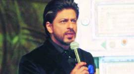 A Bihar minister gave an SRK dialogue when opposition criticised him for his links with terrorists. 