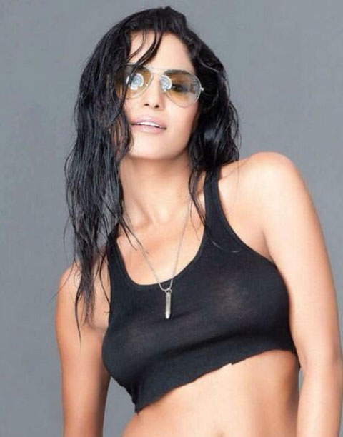 Veena Malik retires from commercial film industry | Entertainment News,The  Indian Express