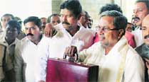 No fresh tax in state budget; liquor, beer dearer, sops for farmers