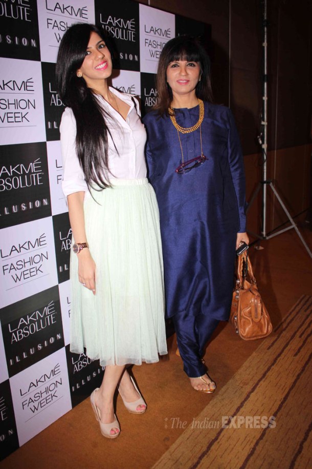 PHOTOS: Mandira Bedi, Mahie Gill go desi for LFW | The Indian Express