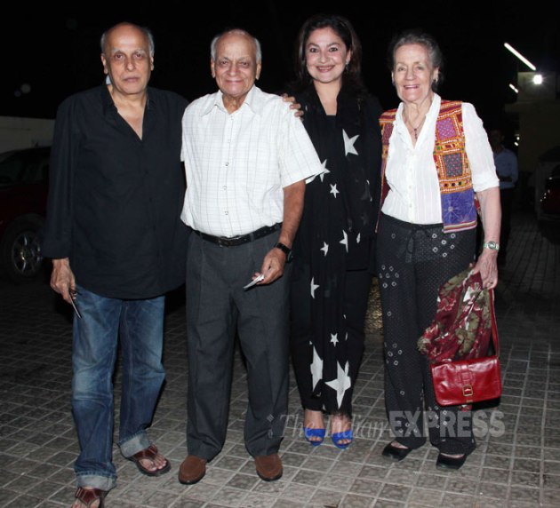 Alia Bhatt watches Highway with family, grandparents and rumoured beau ...