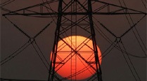 Earlier, even in the absence of a national grid, long experience in inter-regional coordination made it possible to send energy from Kashmir to Kanyakumari 
and vice versa. (AP)
