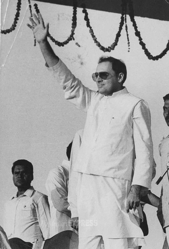 rajiv gandhi, rajiv gandhi death, rajiv gandhi death anniversary, rahiv gandhi PM, PM rajiv gandhi, Rajiv gandhi assassination, Sriperumbudur rajiv gandhi, rajiv gandhi Sriperumbudur, rajiv gandhi Tamil, Tamil Nadu Rajiv Gandhi, Rahiv Gandhi murder, rajiv gandhi pictures, rajiv gandhi photos, sonia gandhi, indira gandhi rahul gandhi priyanka gandhi, rare rajiv gandhi photo, india rajiv gandhi