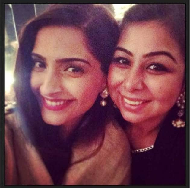 Cousins Sonam and Arjun Kapoor at friend’s wedding | Entertainment ...