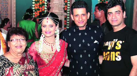 Saroj Khan, Shweta Kumar, Sharman Joshi and Indra  Kumar on the sets of Super Nani