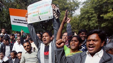 Telangana issue: Pro-united AP govt employees begin strike against ...