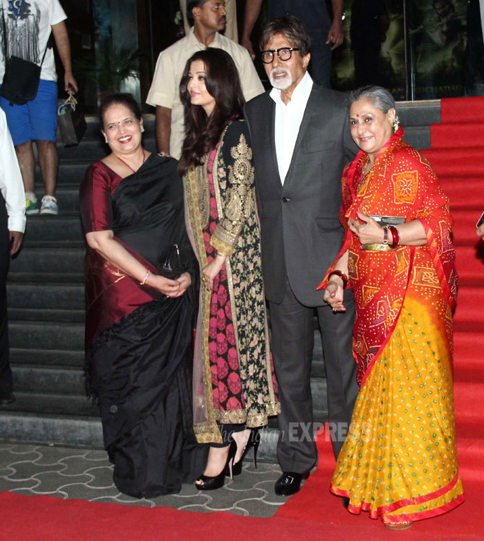 Amitabh Bachchan With Family at Kochadaiyaan Trailer launch | Veethi