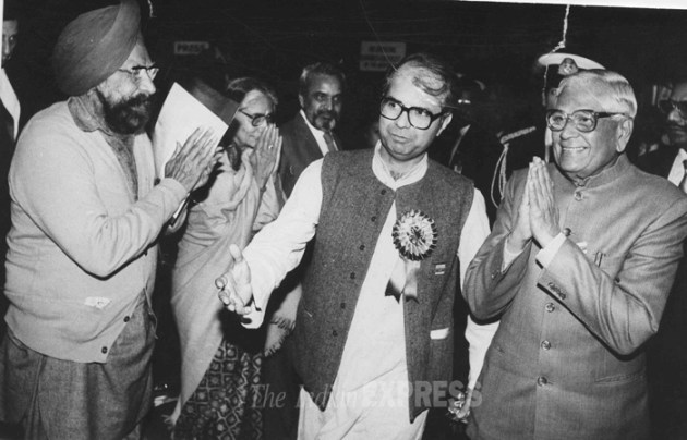 Rare pics: Remembering Khushwant Singh | Picture Gallery Others News ...