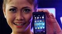 Sold out after price cut, BlackBerry Z10 back in stores across India