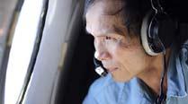 US investigators suspect missing Malaysia jetliner flew for hours after losing contact