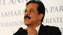 High drama greets Subrata Roy at Supreme Court | India News - The ...