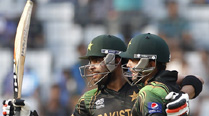 ICC World Twenty20: Umar Akmal blitz sets up Pakistan win