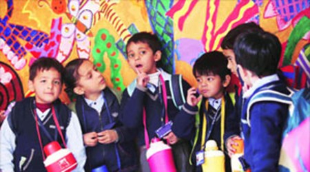 Parents suggested that the number of seats in nursery admission be increased to adjust transfer category students.