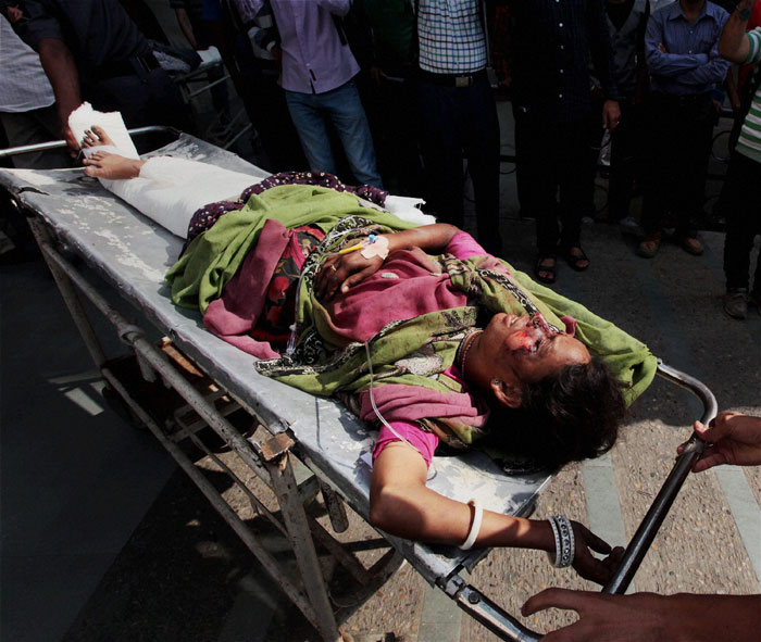 17 Killed In Kashmir Bus Accident Picture Gallery Others News The Indian Express
