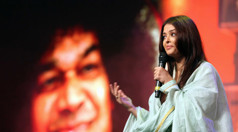 Aishwarya Rai Bachchan was invited as the guest of honour, along with Padma Vibhushan Pandit Shivkumar Sharma, to pay a tribute to Sri Sathya Sai Baba 
