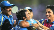 IPL 7: Thriller in the middle, number-crunching and emotions in dugouts