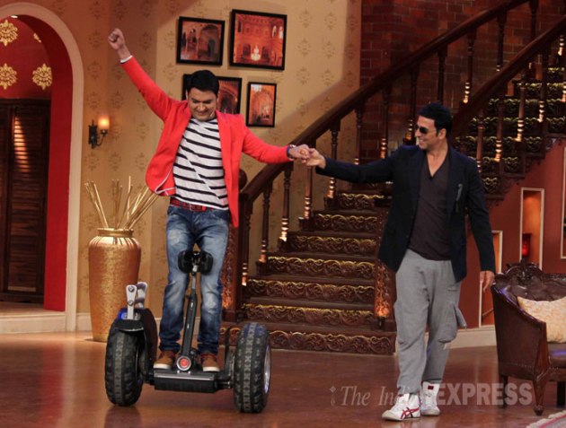 Akshay has some fun on Comedy Nights With Kapil | Entertainment Gallery ...