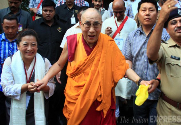 Dalai Lama speaks on love, laughing and dying in Mumbai | Picture ...