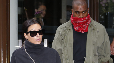 Kanye West has angered guests at his wedding to Kim Kardashian by constantly changing their plans.