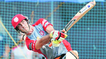 IPL 7: Present vs continuous