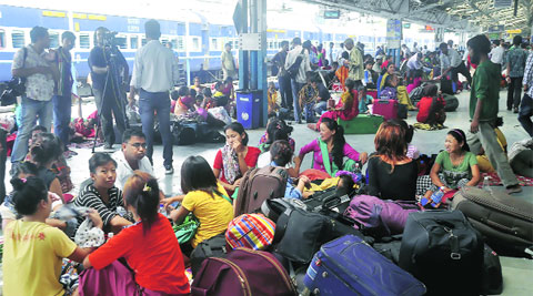 4 Killed, 18 Hurt As Rajdhani Derails In Bihar 