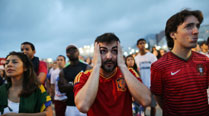Express LOL: Spain’s painful defence