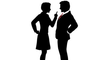  Bollywood insiders are perplexed at the sudden freeze of a high profile friendship. Can you guess who?