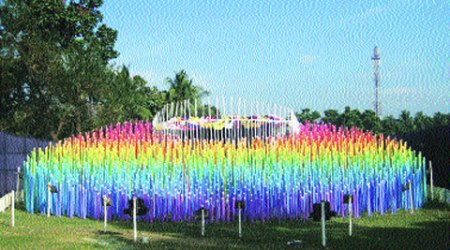 The pavilion has over 1,800 bamboo poles of varying heights.