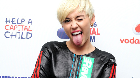 Mileys hair | Miley, Miley cyrus, V magazine