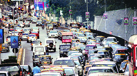 More than one lakh vehicles pass through Peddar Road in peak hours. Source: Indian Express