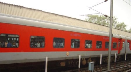 There have been complaints regarding the quality of linen provided to Rajdhani passengers.