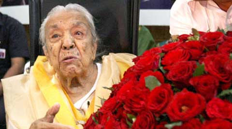 Zohra Sehgal dies at the age of 102 | Bollywood News - The Indian Express