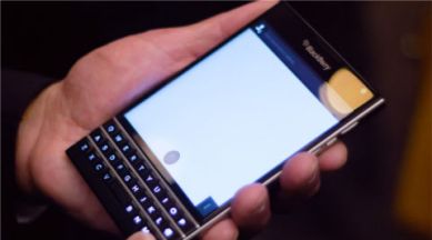 blackberry passport