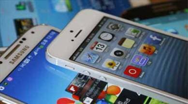 Costliest Smartphone In India Apple Iphone 5c Or A Samsung Galaxy Technology News The Indian Express