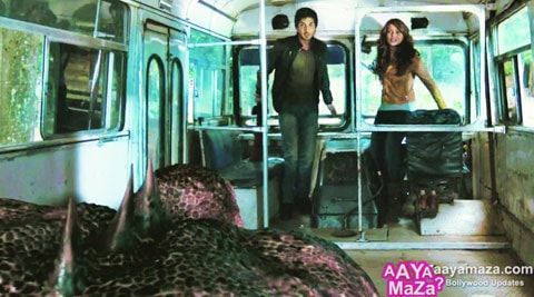 Bipasha Basu and Imran Abbas are horrified to see the creature in the bus
