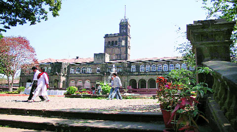 Pune-Uni-Main