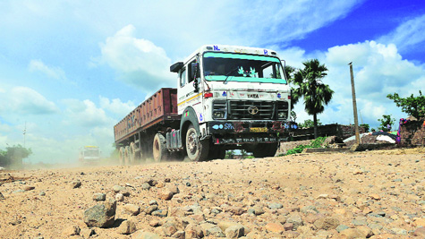 The 68-kilometre national highway is mostly a dirt track near Raxaul.